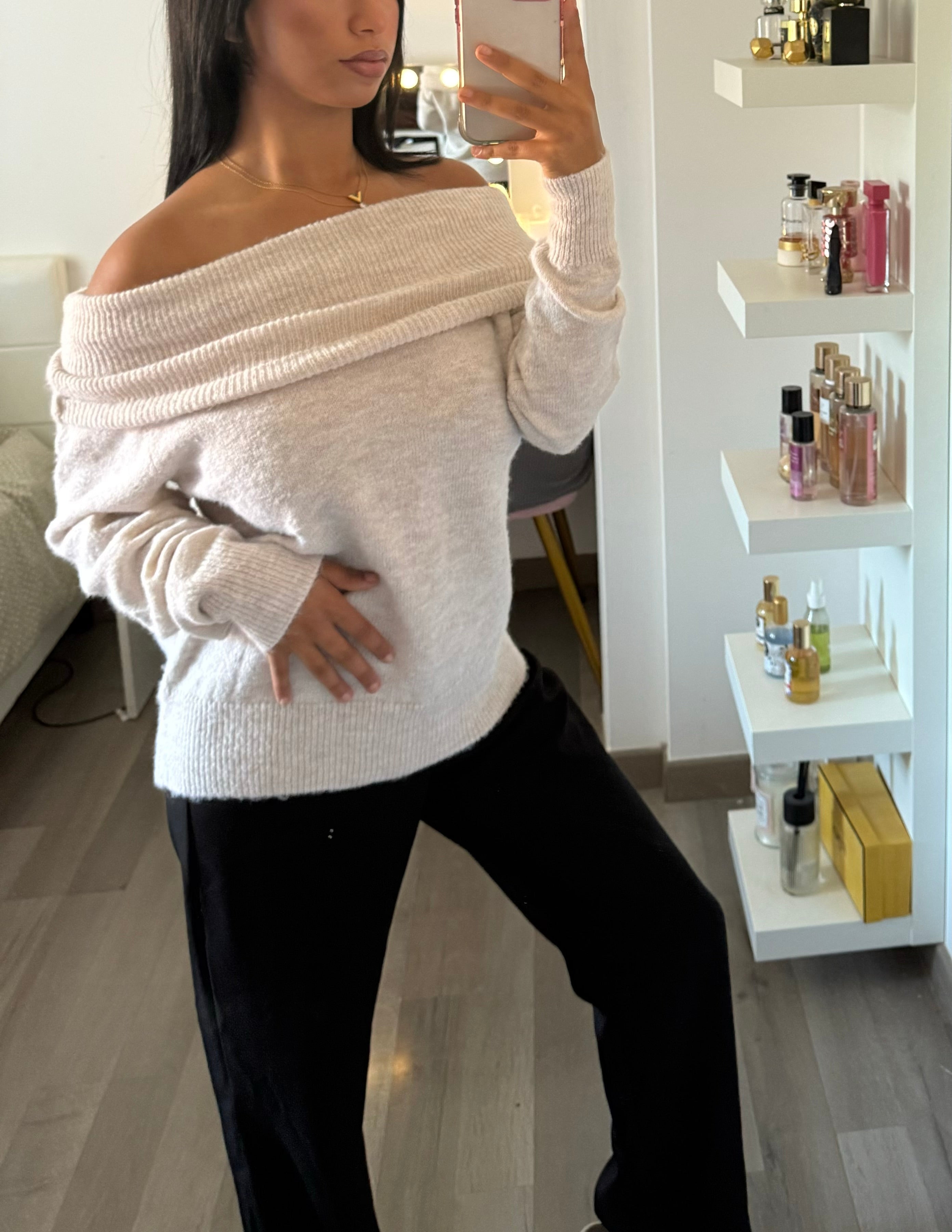 Pull épaules dénudées